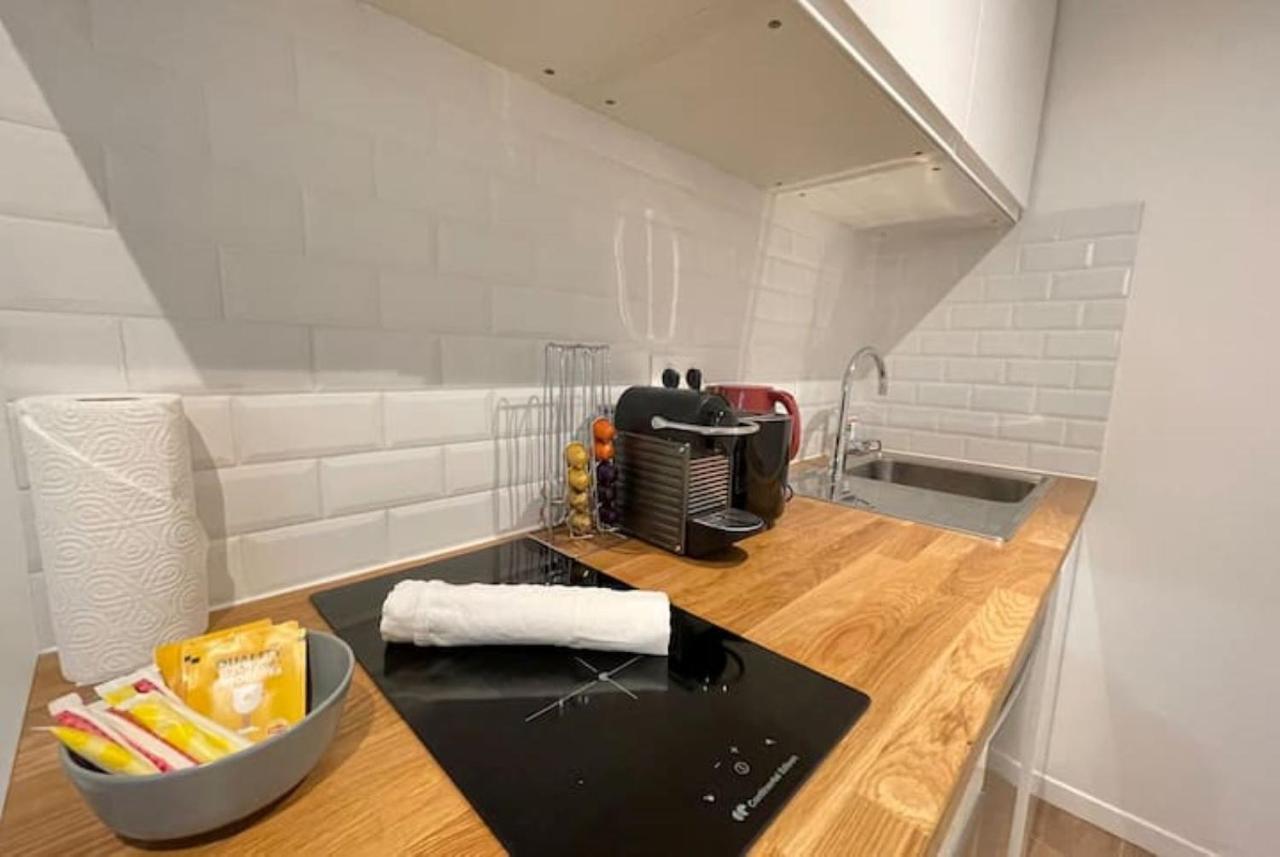 Sud Passion - Ferrer Nine - Cosy Avec Balcon Apartment Gardanne Bagian luar foto
